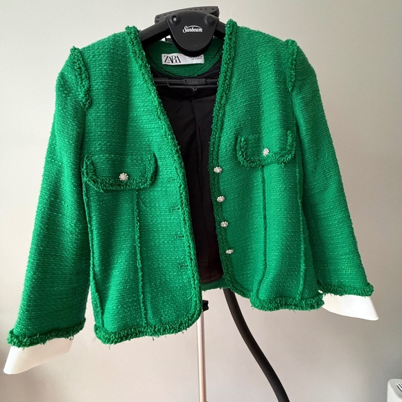 Blazer - Picture 1 of 5